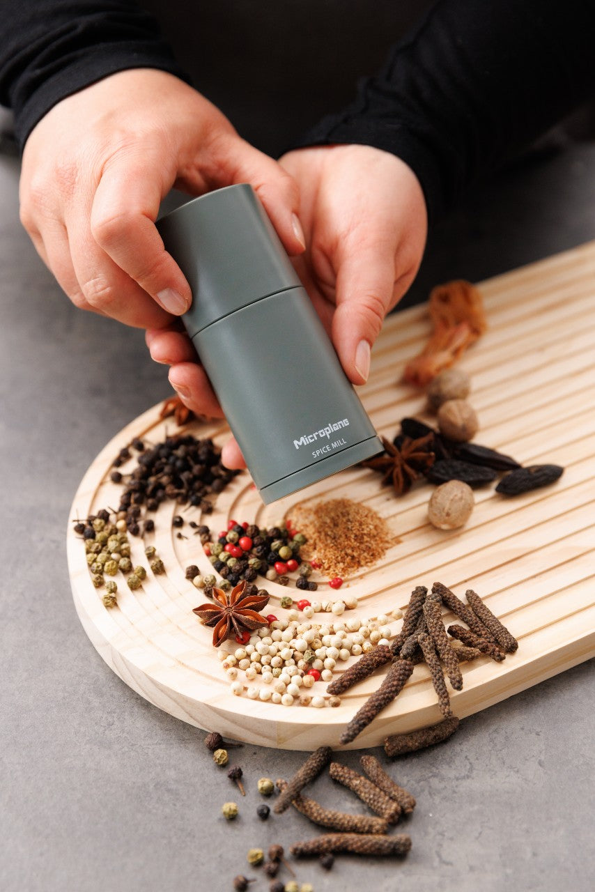 Microplane Gewürzmühle 2in1 Eucalyptus Green