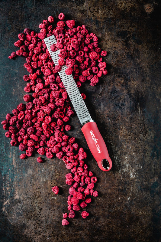 Microplane Premium Zester Reibe Granatapfel rot